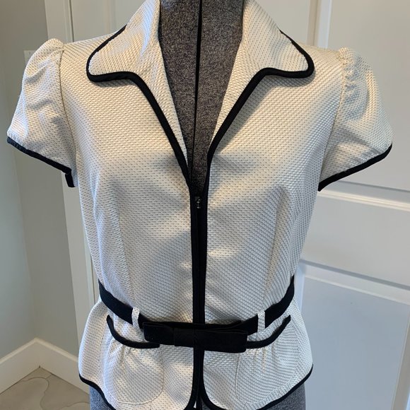 Louben Tailored Blazer - Picture 1 of 7
